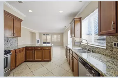 27212 Golden Field Court, Moreno Valley, CA 92555 - Photo 24