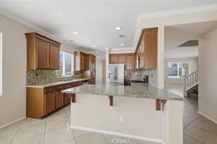 27212 Golden Field Ct, Moreno Valley, CA 92555 - Photo 20