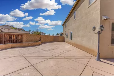 27212 Golden Field Court, Moreno Valley, CA 92555 - Photo 58