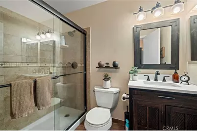 345 S Monte Vista, La Habra, CA 90631 - Photo 34