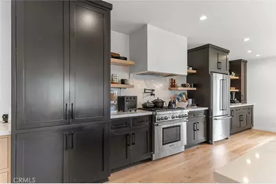 5681 E. Colorado St, Long Beach, CA 90814 - Photo 8