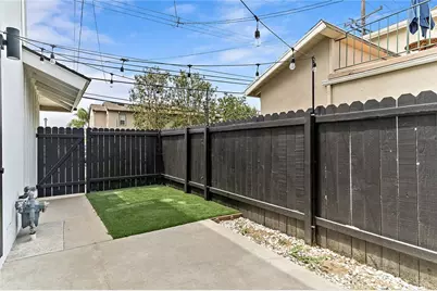 5681 E. Colorado St, Long Beach, CA 90814 - Photo 36