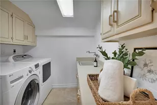 265 Bay Shore, Long Beach, CA 90803 - Photo 40