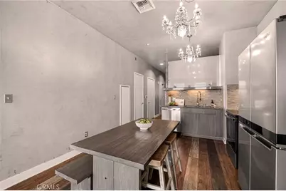 3810 Wilshire Boulevard #909, Los Angeles, CA 90010 - Photo 12