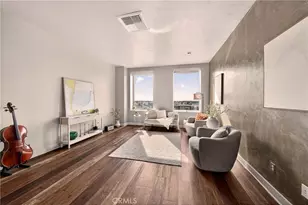 3810 Wilshire Blvd, Los Angeles, CA 90010 - Photo 2