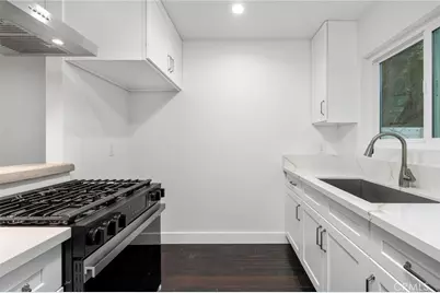 217 43rd, Manhattan Beach, CA 90266 - Photo 16