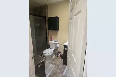 2260 N Towne, Pomona, CA 91767 - Photo 16