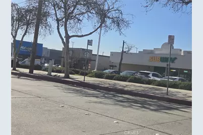 2260 N Towne, Pomona, CA 91767 - Photo 22