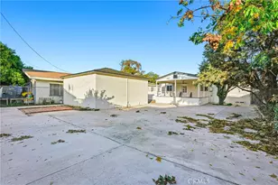 2835 Delta, Long Beach, CA 90810 - Photo 22