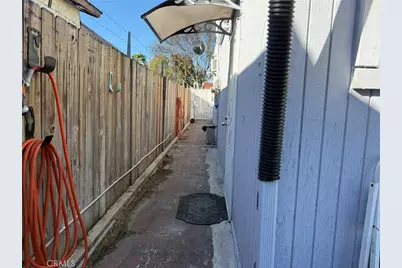 260 E South Street, Long Beach, CA 90805 - Photo 10