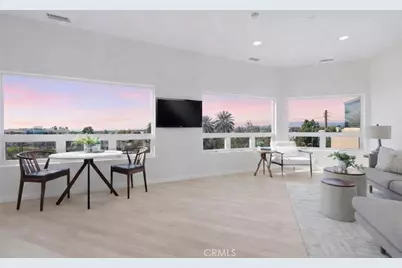 12317 Navy Street, Los Angeles, CA 90066 - Photo 2