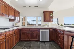12317 Navy St, Los Angeles, CA 90066 - Photo 18