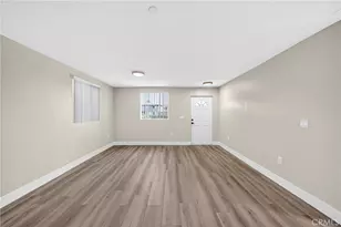 8711 McKinley Pl, Los Angeles, CA 90002 - Photo 16