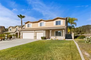 36005 Redgrave, Murrieta, CA 92562 - Photo 2