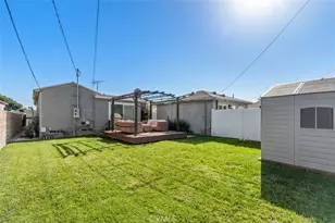 2401 Roswell Ave, Long Beach, CA 90815 - Photo 30