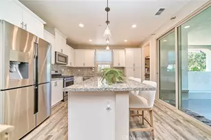 101 Trailblaze, Irvine, CA 92618 - Photo 6