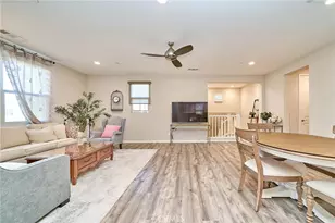 101 Trailblaze, Irvine, CA 92618 - Photo 14