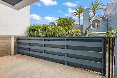 5921 Templeton Street #G, Huntington Park, CA 90255 - Photo 6