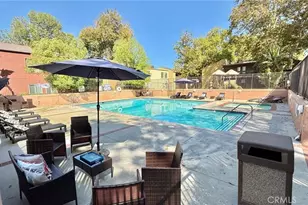 18350 Hatteras Street, Tarzana, CA 91356 - Photo 30