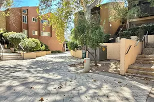 18350 Hatteras Street, Tarzana, CA 91356 - Photo 28