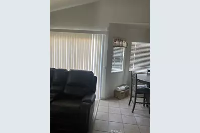 14339 Caroline, Adelanto, CA 92301 - Photo 10