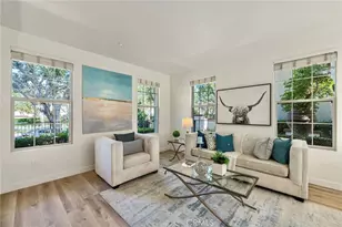 42 Vintage, Irvine, CA 92620 - Photo 2