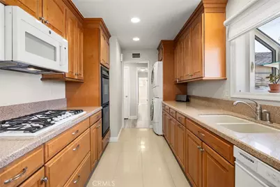 470 N Palm Street, La Habra, CA 90631 - Photo 10