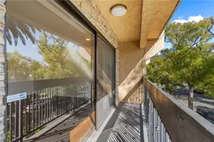 1135 Allen, Glendale, CA 91201 - Photo 12