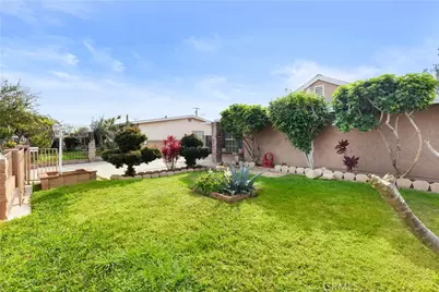 208 W 234th, Carson, CA 90745 - Photo 4