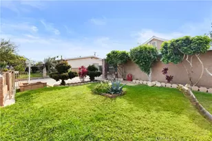 208 W 234th, Carson, CA 90745 - Photo 4