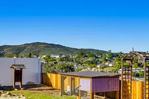 6551 Lake Ashmere Ct, San Diego, CA 92119 - Photo 38