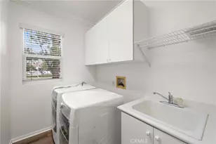 2 Dos Rios, Irvine, CA 92602 - Photo 32