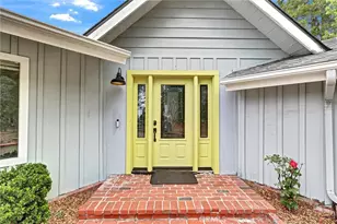 30396 Live Oak Dr, Running Springs, CA 92382 - Photo 2