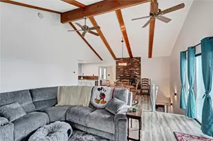 30396 Live Oak Dr, Running Springs, CA 92382 - Photo 10