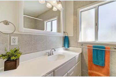 4214 Carfax Avenue, Lakewood, CA 90713 - Photo 12