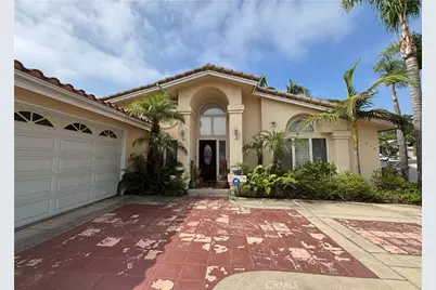 715 N Lariat, Long Beach, CA 90815 - Photo 2