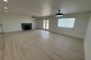 16854 Sholic St, Victorville, CA 92395 - Photo 4