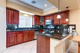 4326 Clara St, Cudahy, CA 90201 - Photo 4