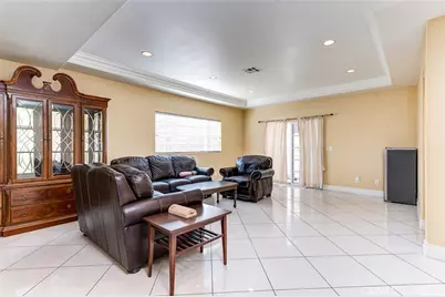 4326 Clara, Cudahy, CA 90201 - Photo 10