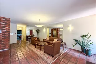 1944 Glendon, Los Angeles, CA 90025 - Photo 58