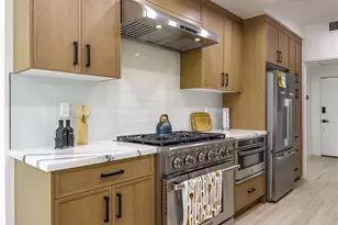 1944 Glendon, Los Angeles, CA 90025 - Photo 28