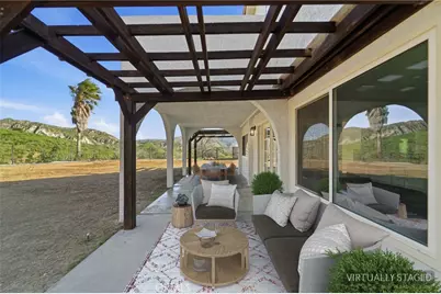 13047 Garris, Granada Hills, CA 91344 - Photo 38