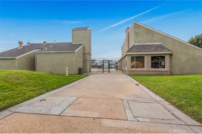 1381 S Walnut #2105, Anaheim, CA 92802 - Photo 42