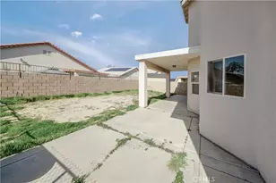 43929 Amy Ct, Lancaster, CA 93535 - Photo 6