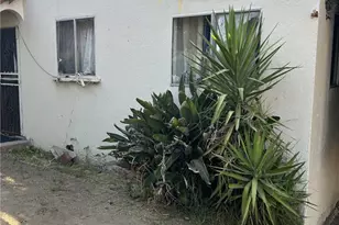 2002 W Ave 33, Los Angeles, CA 90065 - Photo 2