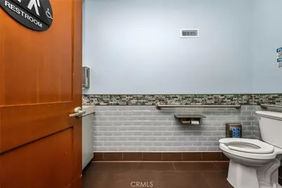 615 E Chapman, Orange, CA 92866 - Photo 22