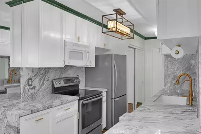 1351 N Orange Drive #205, Los Angeles, CA 90028 - Photo 2