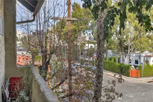 1351 N Orange Dr, Los Angeles, CA 90028 - Photo 36
