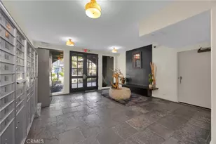 1351 N Orange Dr, Los Angeles, CA 90028 - Photo 20