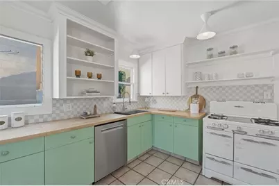 3327 Hollydale Dr., Los Angeles, CA 90039 - Photo 10